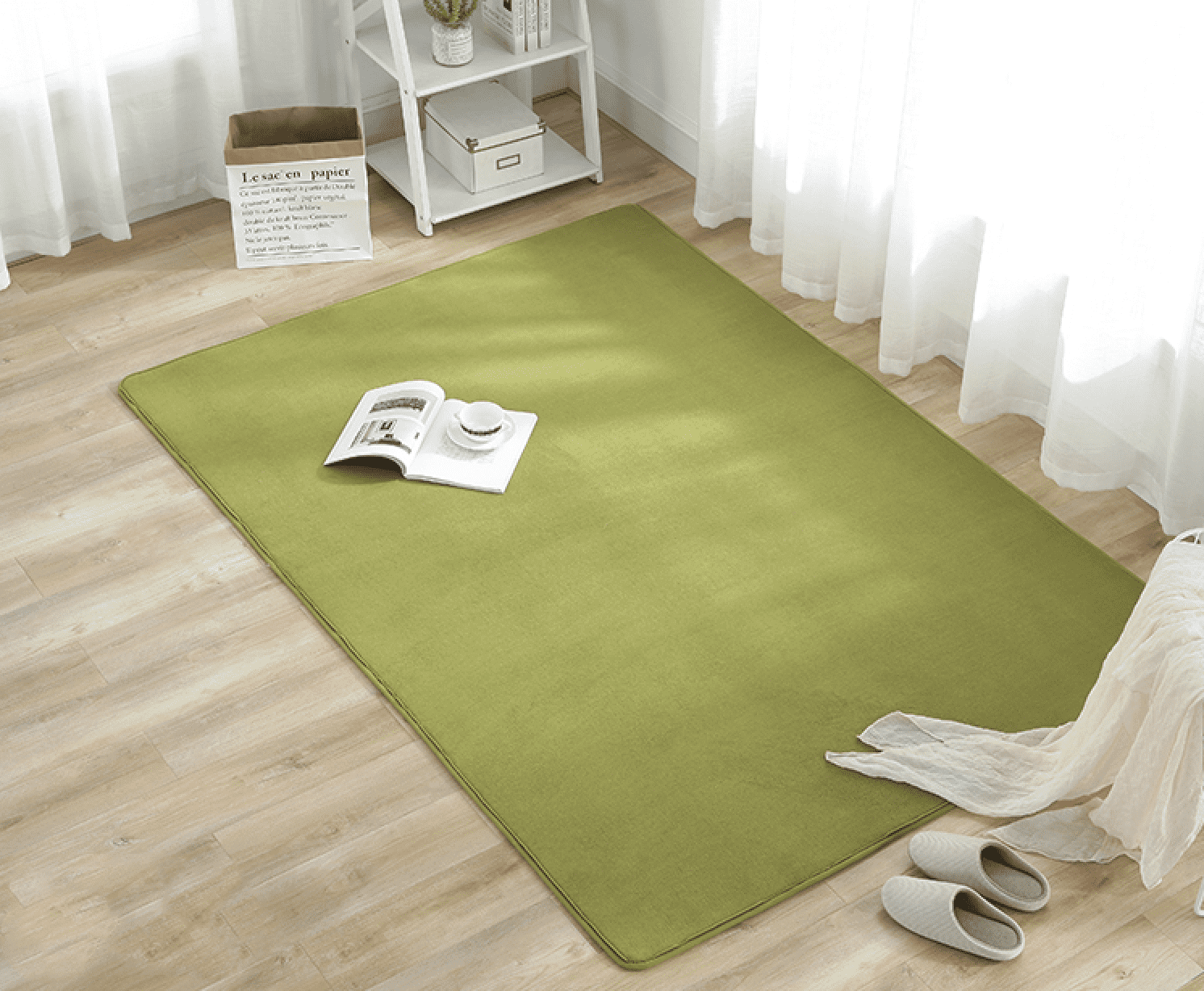 Chọn mua thảm trải sàn dạng cuộn hay dạng tấm sáng suốt hơn?
